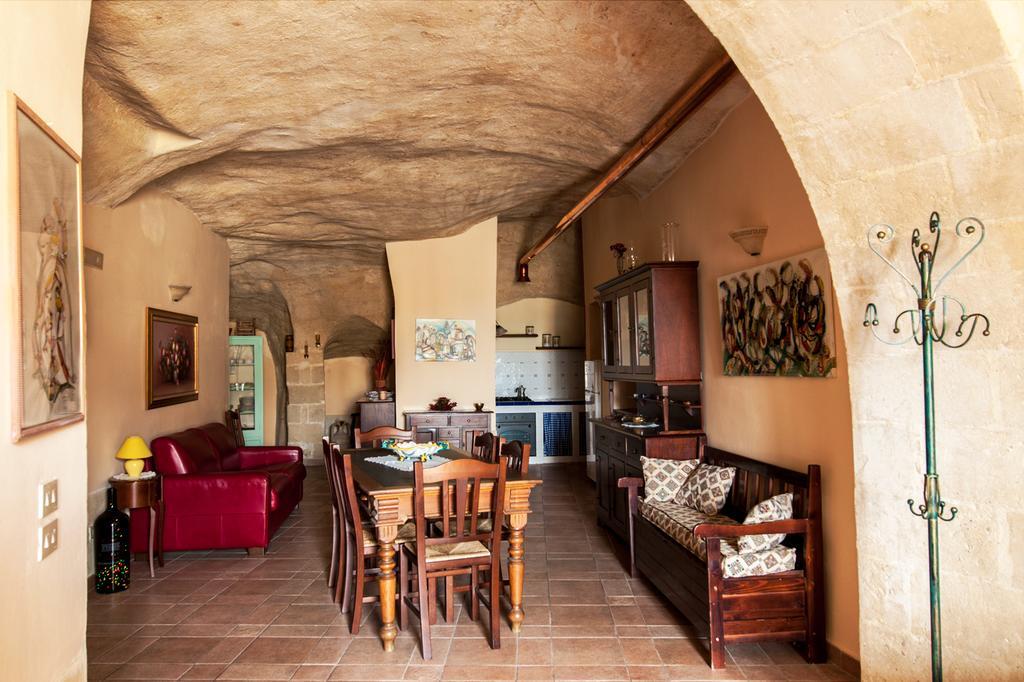 Il Melograno Apartment Matera Ruang foto